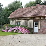 Gites Manoir Du Buquet