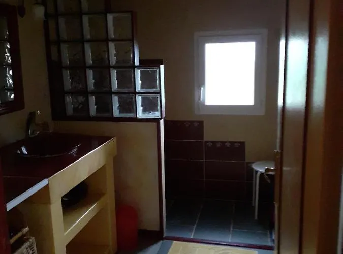 Manoir Du Buquet Holiday home *