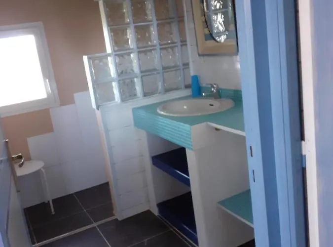 Manoir Du Buquet Holiday home *