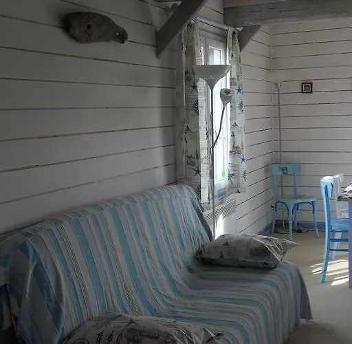 Дом отдыха Manoir Du Buquet *